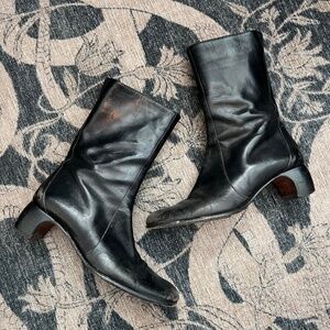 Cole Haan black vintage boots 👢